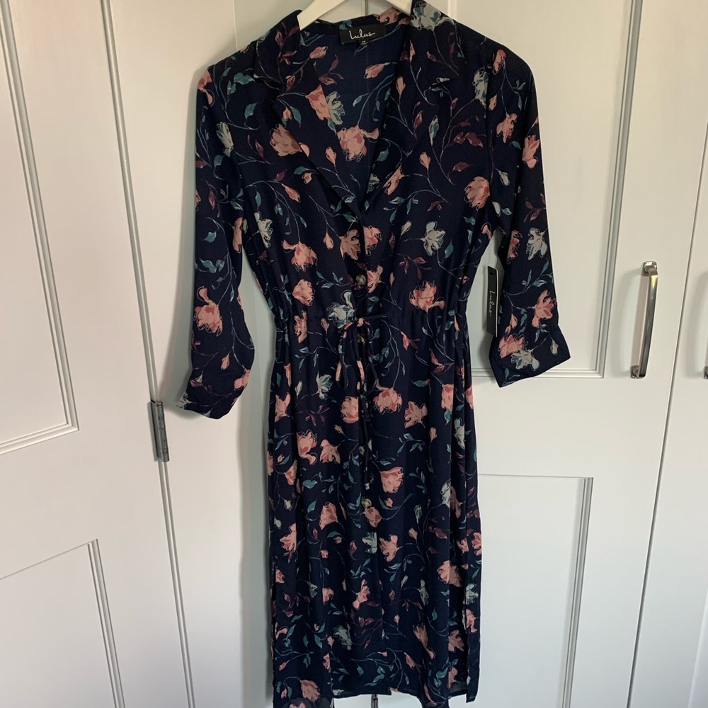 Lulu’s Navy Floral Button-up Shirt Dress.